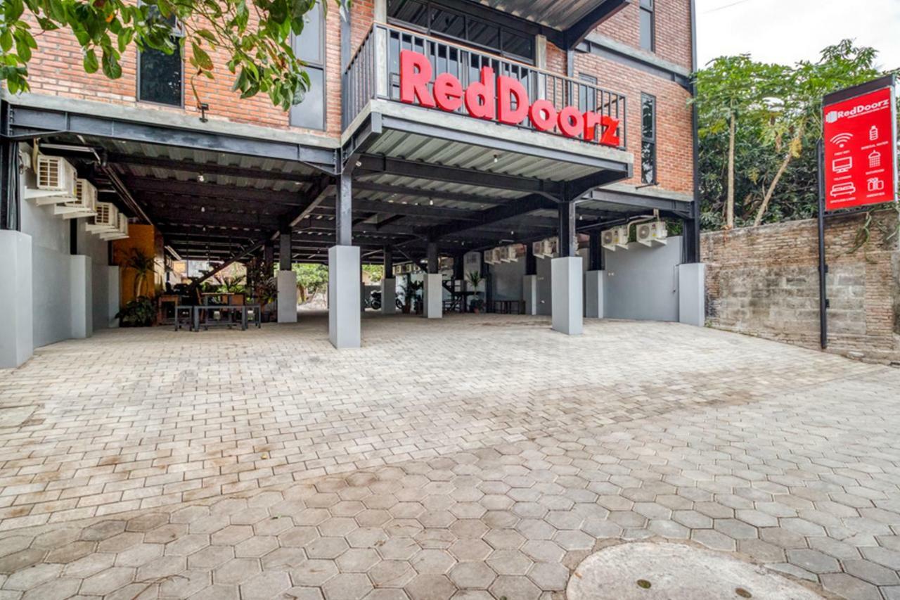Reddoorz Syariah @ Babadan Baru Jakal Kejayan Exteriör bild